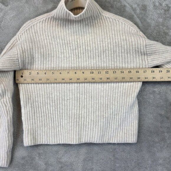 Everlane Cream Ribbed Sweater - Picture 5 of 9